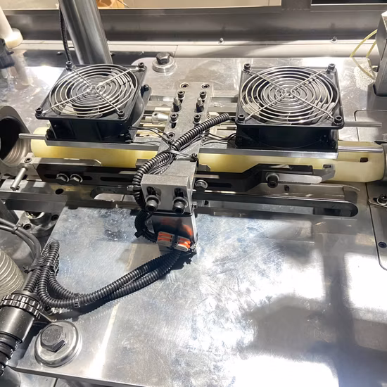 Manufacturer Customize High Quality Takeaway Plates Eco Friendly Round Recyclable Divided Food Packaging Container Disposable Paper Plate